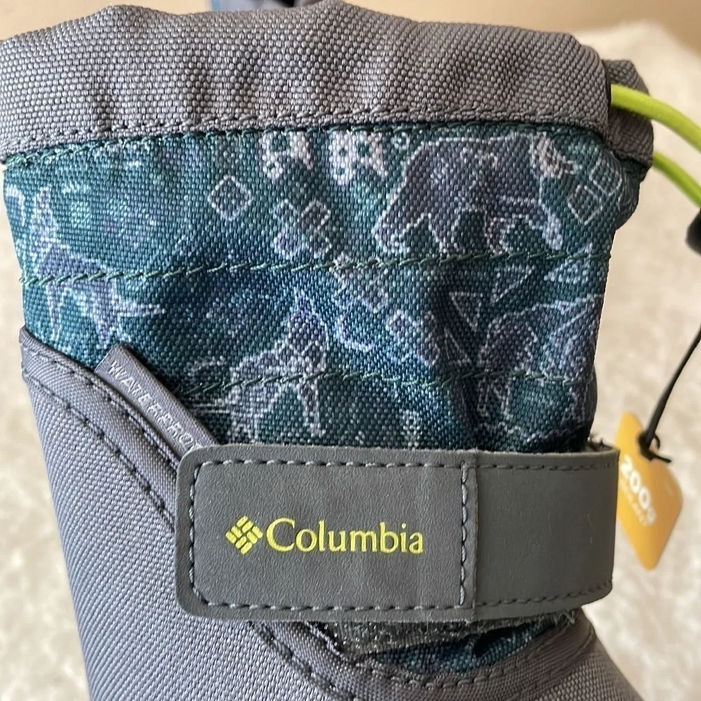 COLUMBIA NWT Snow Boots Size 5